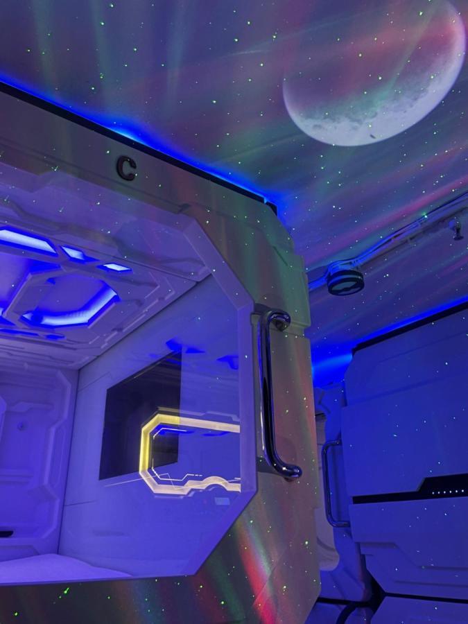 Bmax Spacepods Île de Mactan Extérieur photo