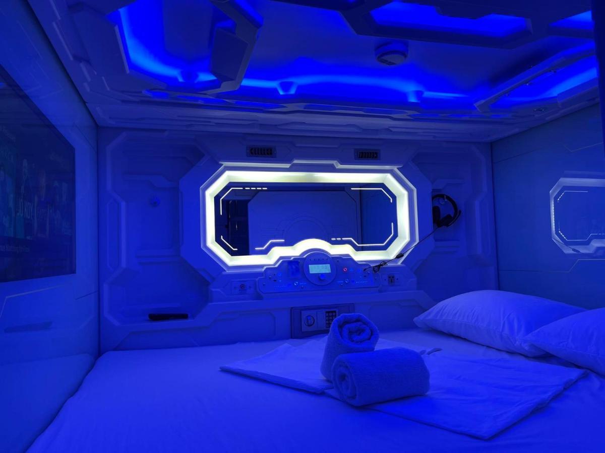 Bmax Spacepods Île de Mactan Extérieur photo