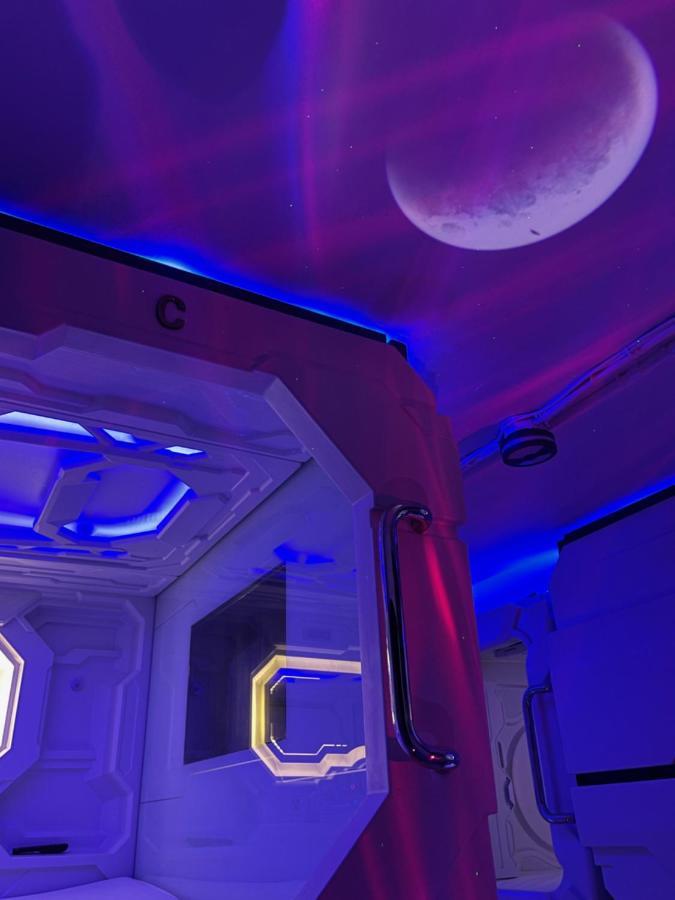 Bmax Spacepods Île de Mactan Extérieur photo